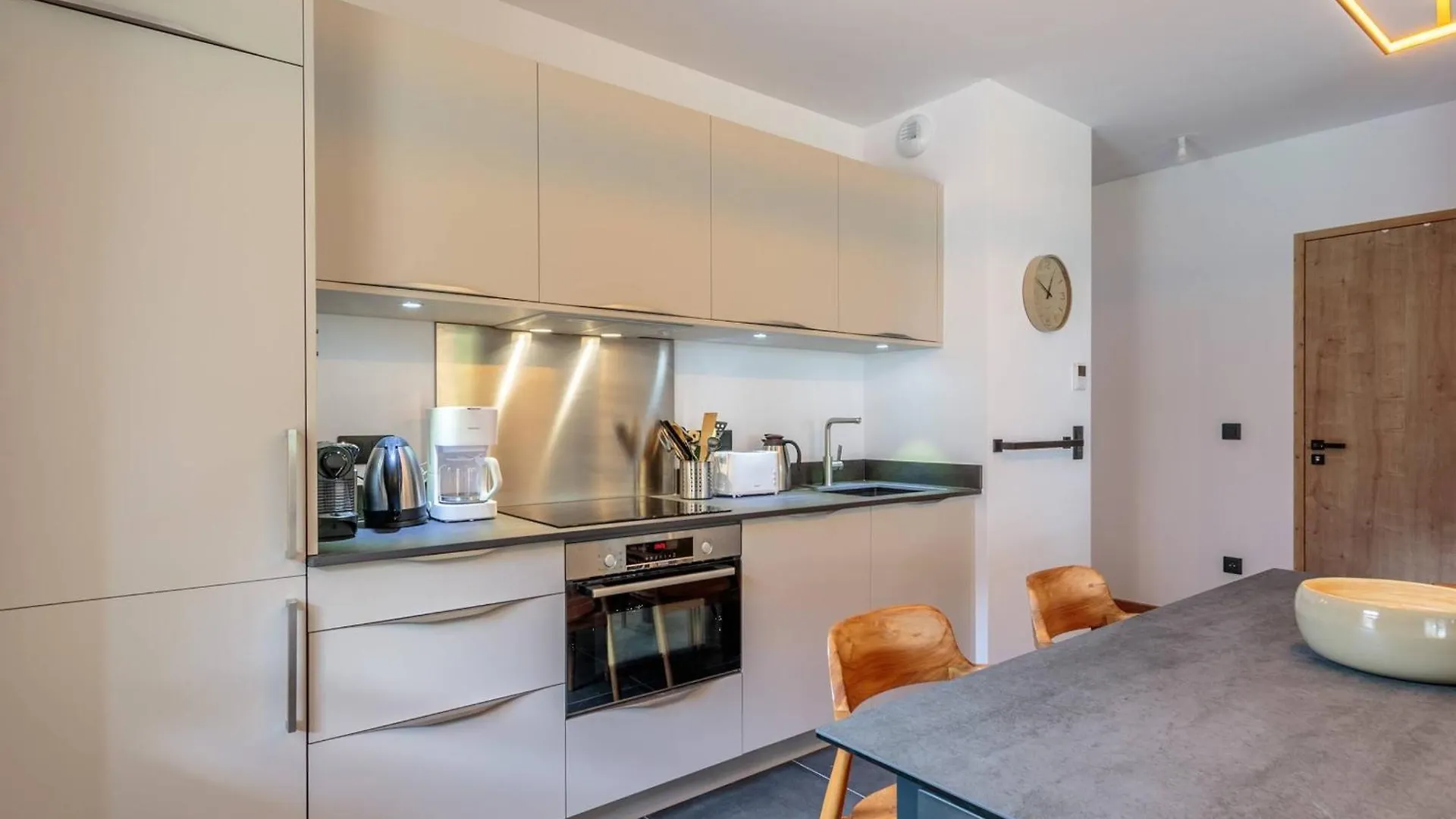 Magnifique Appart 4* Neuf, 70M², 2 Chambres + Coin Montagne, Balcon, Parking & Wi-Fi Inclus - Fr-1-638-17 La Plagne
