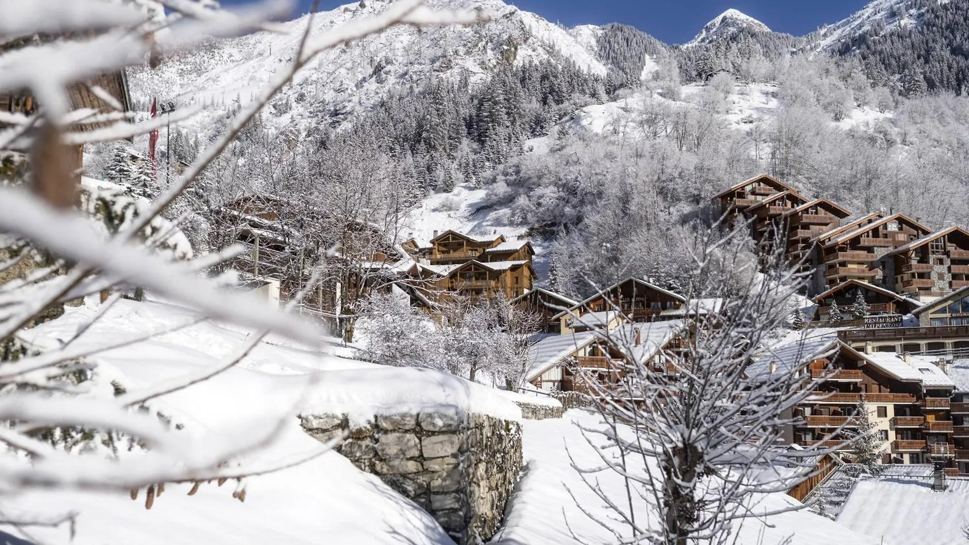 Magnifique Appart 4* Neuf, 70M², 2 Chambres + Coin Montagne, Balcon, Parking & Wi-Fi Inclus - Fr-1-638-17 La Plagne 0*,  Frankrike